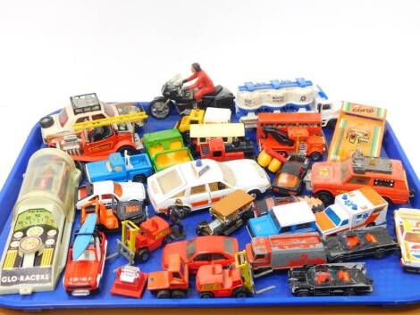 Die cast vehicles, Corgi Juniors Batmobile 1976, another, various other items, Lesney, Matchbox fire truck K50-53, fork with trunk, etc. (quantity)