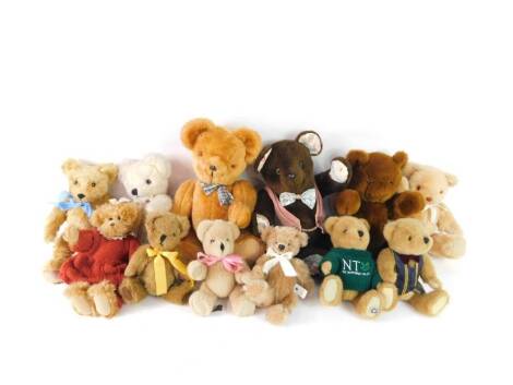 Teddy Bears, to include National Trust Teddy Bear, JLG Bears, etc. (12)