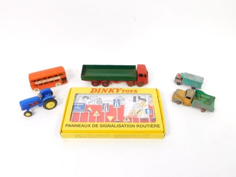 Dinky die cast vehicles etc., a Leyland Octopus in red, yellow and green colourway, a Commer Lesney refrigerator truck, Dinky Leyland 308 tractor, later cased set of French signals etc. (a quantity).