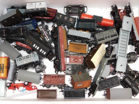 Hornby and OO-gauge rolling stock, to include LMS, other freight, tankers etc. (a quantity)