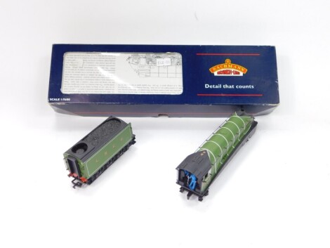 A Bachmann OO-gauge A4 class locomotive and tender 'Golden Eagle', LNER Doncaster green livery, 4-6-2, 4482, 31-956, boxed.