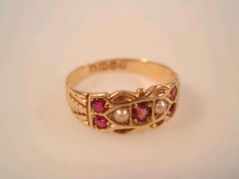 An 18ct gold dress ring