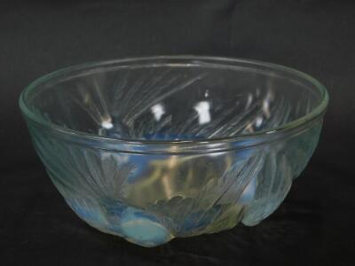 A Jobling 1930's opalescent glass bowl, moulded with three birds, bears registered number, 18.5cm Dia.