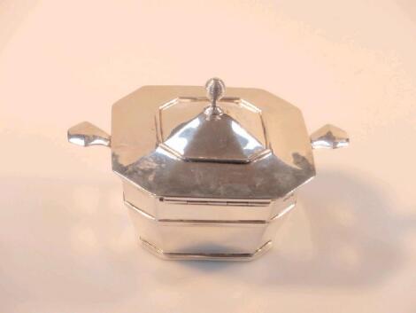 An Edwardian octagonal silver two handled sucre