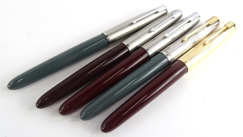 Five various coloured Parker 61 fountain pens, to include two in pale green, three burgundy.