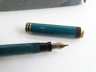 A Parker Lucky Curve lady fountain pen, in turquoise with gold plated mounts and ring top for a chatelaine, boxed. - 2