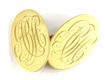 A single 18ct gold cufflink, bearing initials BH, 5.1g all in.