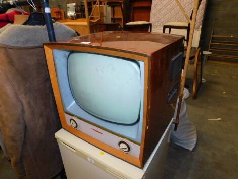 A Co-op 1958 Definite television, probably model 7109, serial no. E9377, lacking back.