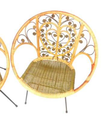 A pair of vintage mid 20thC cane effect flex wire and cast iron tub conservatory chairs, with double heart shaped backs. - 3