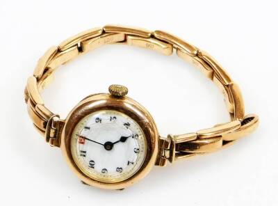 A 9ct gold cased wristwatch, the 2cm diameter Arabic dial in plain case with elasticated bracelet marked 9ct, 21g all in. - 3