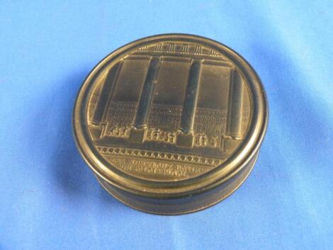 A mid 19thC French pressed horn circular snuff box