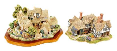 Various Lilliput Lane groups, Chipping Coombe No. 2085/3000, and The Almonry. (2, each boxed with paperwork)