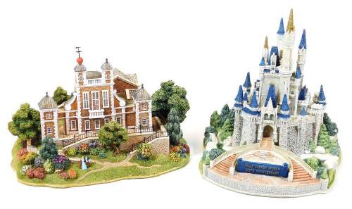 Various Lilliput Lane groups, limited edition Cinderella Castle no