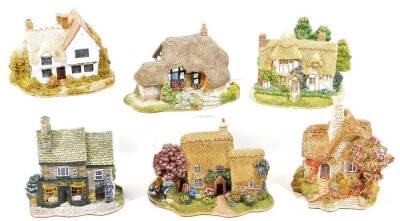 Various Lilliput Lane groups, to include Pargetter's Retreat 00166, Camomile Lawn, Beehive Cottage 321189-1C1, Hadleigh Cottage L2221 limited edition no. 0056, Kendal Teahouse 799, etc. (6, boxed with some paperwork)