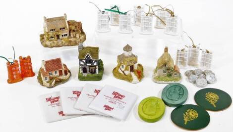 Various Lilliput Lane groups, to include Cobbler's Cottage 00143, The Spinney, Dovecot, Inglewood, The Tuck Shop, etc. (a quantity, boxed with some paperwork)