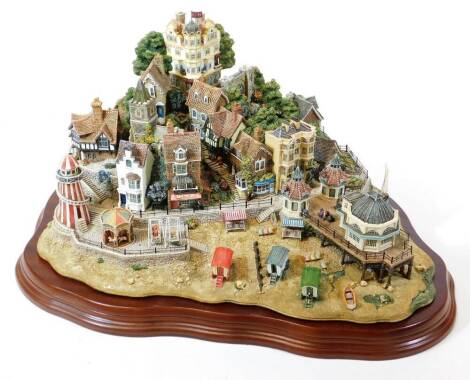 A Lilliput Lane group, Beside The Seaside L2320 limited edition 0194. (boxed with some paperwork)