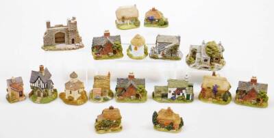 Various Lilliput Lane groups, to include Brecon Bach 1986-1C1, Rowan Lodge, etc. (16, boxed with some paperwork) - 2