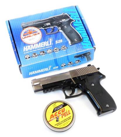 A Hammerli S26 .177 caliber Co2 air pistol, 19cm wide. (boxed)