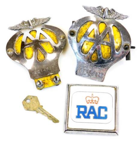 Two AA badges, and an RAC badge. (3)