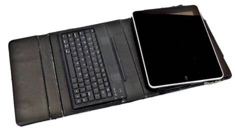 A 3G iPad 16gb tablet, with 9inch screen, in silver, with keyboard and case.