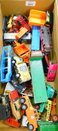 Various die cast vehicles, etc., a Dinky Fordham lorry in orange and green 17cm wide, various others, Dinky Esso petrol truck, car transporter, various others, playworn. (1 box)