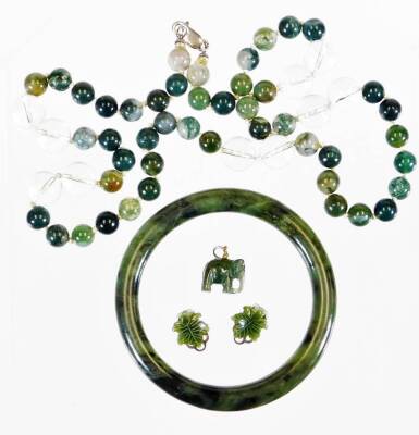 A Peking glass style bangle, in green textured pattern, 8cm diameter, a similar necklace set with uniform orbs broken by larger glass orbs, with elephant charm and two ear clips. (a quantity)