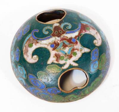 A Japanese green ground cloisonne tripod koro and pierced cover, decorated with stylized bats on a cloud background, the base marked Great Ming, 9cm diameter. - 7