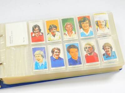 A set of Sun Soccer cards, International Stars. (1000)