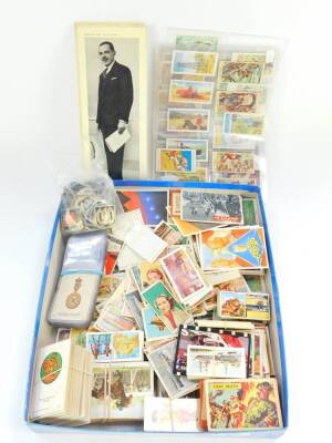 Assorted trade cards, including Anglo Confectionary Ltd, British Railways, Battle cards, PG Tips Pyramid Power, and PCGC War Bulletin, part sets.