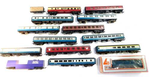 Hornby Tri-ang Lima and other OO gauge coaches, including Inter-City, one boxed, and two wagons. (15)