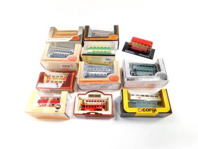 Matchbox Oxford and other die cast models of vintage buses, one unboxed. (11)