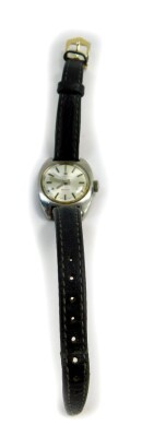 A Tissot Seastar lady's stainless steel cased wristwatch, on a leather strap.