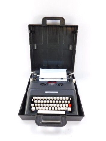 An Olivetti Lettera 37 typewriter, cased.