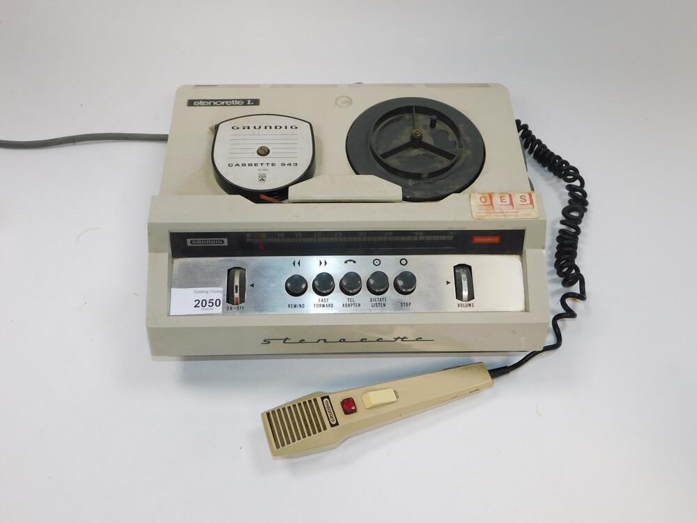 A Grudig Stenorette L vintage reel to reel tape player recorder