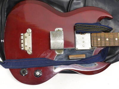 A Rose Morris Avon red electric guitar (AF), 112cm long. - 2