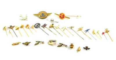 Airline pins and badges, to include Pan American, Sabena, and BEA. (quantity)