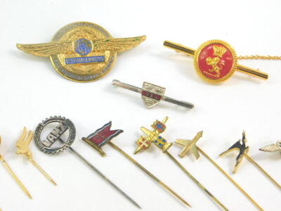Airline pins and badges, to include Pan American, Sabena, and BEA. (quantity) - 3