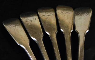 A set of five George IV silver dessert spoons, fiddle pattern, with plain bowls, London 1825, 19cm wide, 7.26oz. (5) - 2