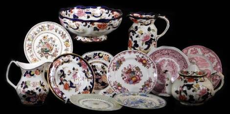 Various Mason's Ironstone Mandarin pattern wares, bowl, 26cm wide, jug, teapot, various other Mason's Ironstone, etc. (a quantity)