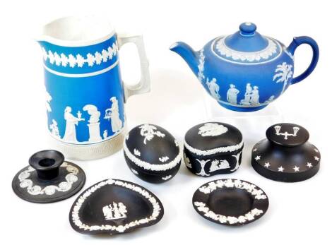 Various Wedgwood, black basalt Collectors Club, The Collectors scales piece 9cm diameter, egg shaped box, dark blue Wedgwood blue Jasperware teapot, Copeland classical design jug, etc. (a quantity)