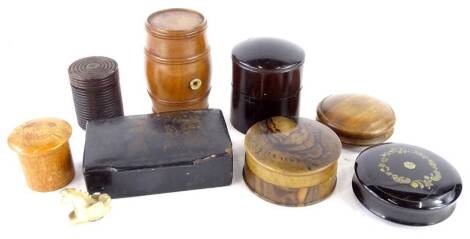 A collection of treen etc., to include an olive wood circular box and cover, a papier mache box with silver pique work, other turned boxes, etc. Provenance: The Estate of Miss Rachel Monson.