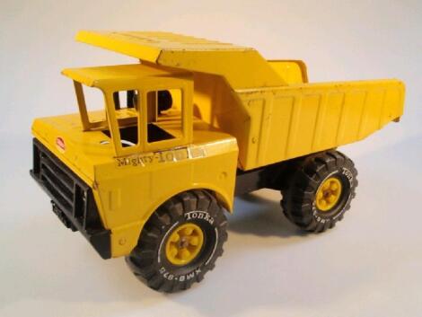 A Tonka Mighty Truck XMB 975