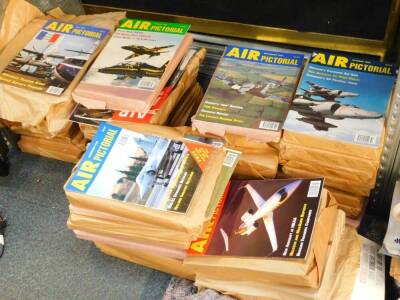 A large quantity of Air Pictorial magazine. - 2