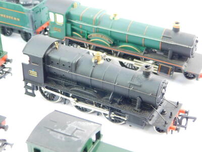 Hornby, Tri-ang & Mainline locomotives, including a Great Western locomotive Kneller Hall', green livery, 4-6-0, 5934, clockwork locomotive, BR black livery, 13005, and a Great Western locomotive, 0-6-2, 6697. (a quantity) - 6