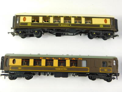 Hornby, Triang, Pullman coaches, including Lucille, Ibis, Aries, Jane, Mary and various numbered cars. (13) - 3