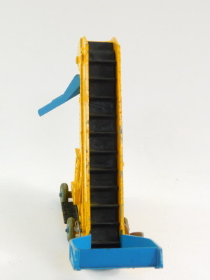 A Dinky Super Toys die cast elevator loader, 964, boxed. - 3