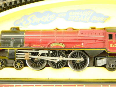 A Hornby Tri-ang OO gauge express passenger set, containing 'Princess Elizabeth', LMS red livery, 4-6-2, 6201, with smoke and exhaust steam and sound, boxed. - 3
