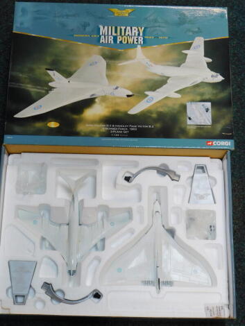 A Corgi Aviation Archive military air power two plane set, Avro Vulcan B2 and Handley Page Victor B2, V Bomber Force 1963, scale 1:144, limited edition, AA 991134, boxed.