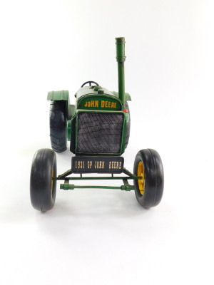 A tin plate model of a John Deere 1931 GP tractor, 38cm wide. - 2