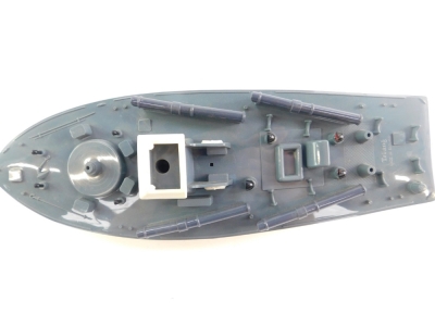 A Triang clockwork motor torpedo boat, 11 inches long range, cat number 4165, with key, boxed. - 3